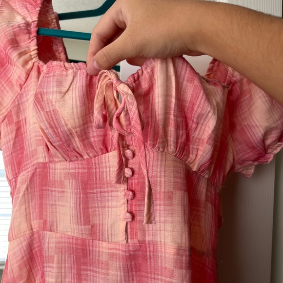 Pink Showpo Mini Dress NWT - Picture 3 of 6